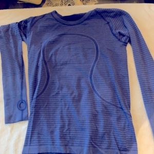 Lululemon swiftly long sleeve size 12